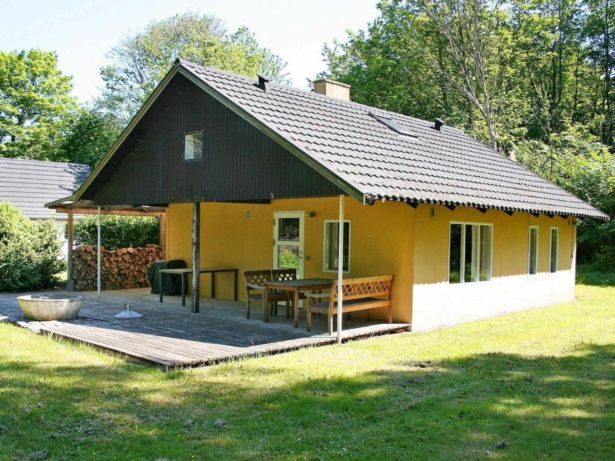 6 Person Holiday Home In AÅkirkeby Zimmer foto